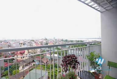 Good priced apartment for rent on Lac Long Quan, Tay Ho, Hanoi